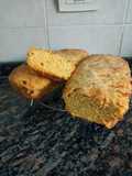 Pan 🍞 especiado con zanahoria, verdeo y ají