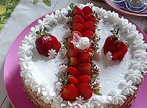 Une photo de Fraisier d'anniversaire 🍰🍓