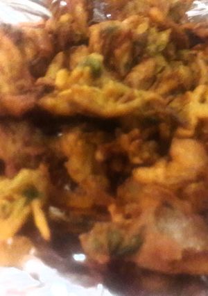 A picture of Palak Pyaz ki bhajia.