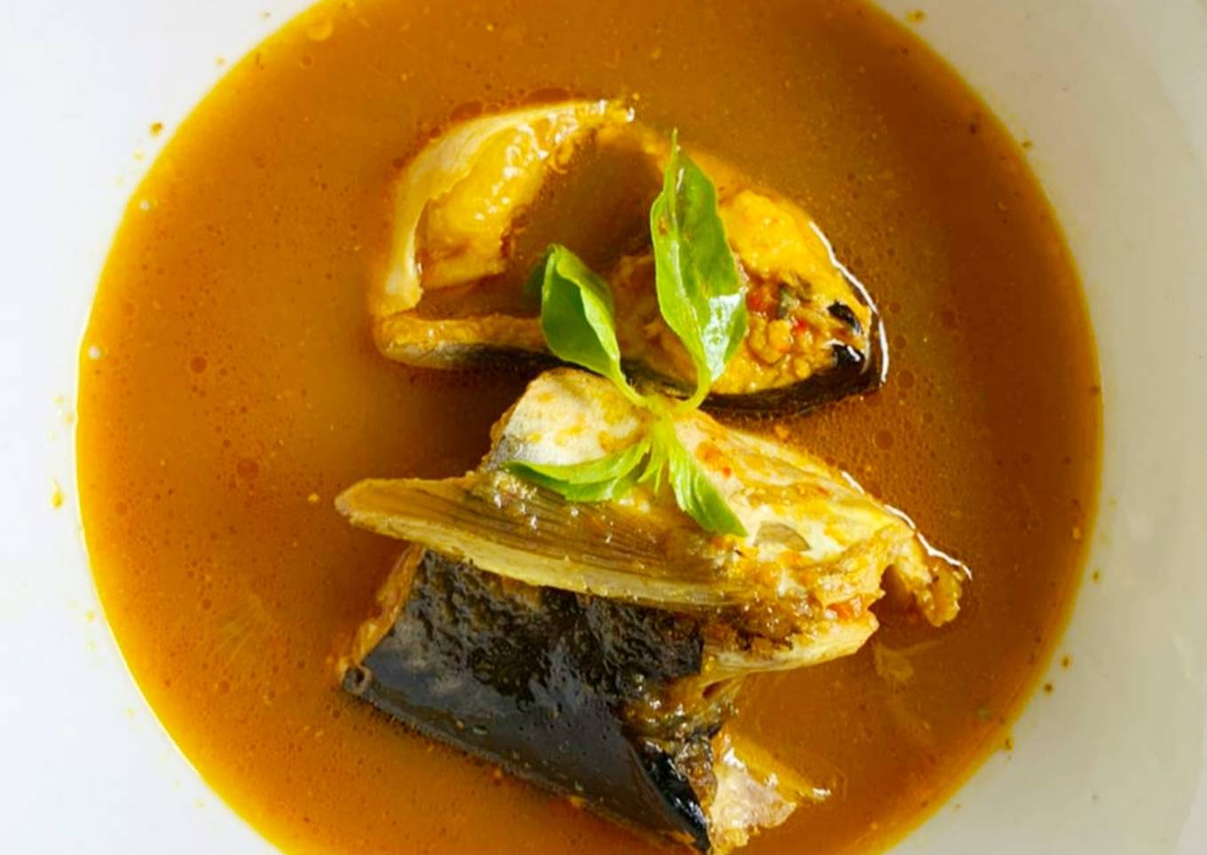 Pindang Patin Asam Pedas