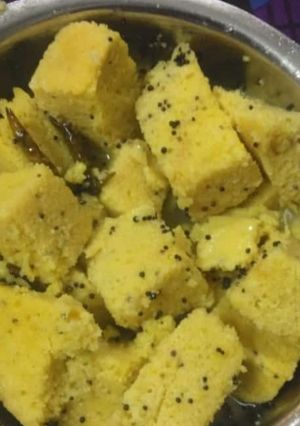 A picture of Dhokla.