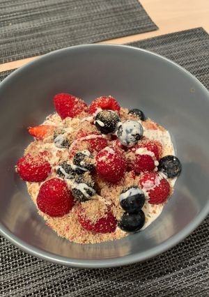 A picture of Just Berries & Cream.