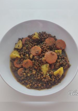 Une photo de Lentilles au gingembre /curcuma