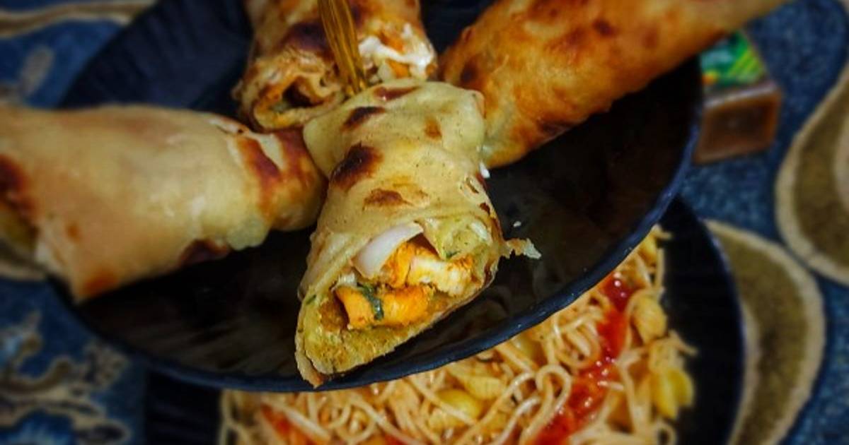 Chicken chutney rolls Recipe by Maha Faraz Cookpad