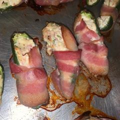 A picture of KETO Jalapeño poppers with cream cheese and bacon.
