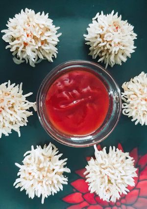 A picture of Flower dumplings.