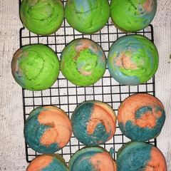 A picture of Orange chocolate filled ombre cupcakes.