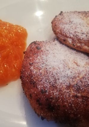 Szirnyiki (orosz túrófánk) recept fotója