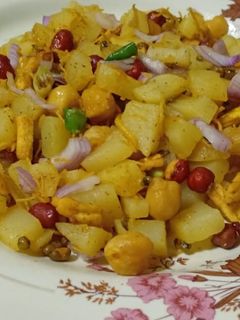 আলু কাবলি (Aloo kabli recipe in bengali) রেসিপির প্রধান ছবি