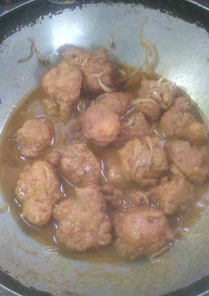 A picture of Fish Egg Dumpling Curry.