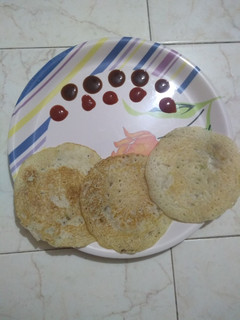 ચોખા ના લોટ ના પૂડા(chokha na lot puda recipe in Gujarati) રેસીપી મુખ્ય ફોટો