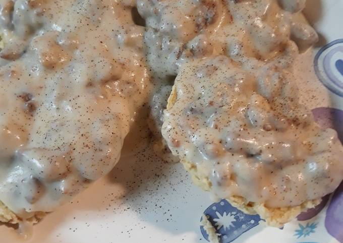 Simple Way to Prepare Perfect Pennsylvania Dutch Lard Biscuits with Gravy