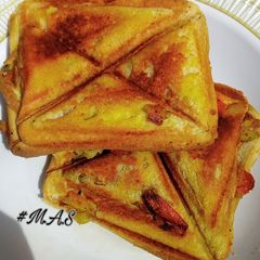 A picture of Potatoe Sandwich.