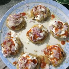 A picture of Aloo Tikki.