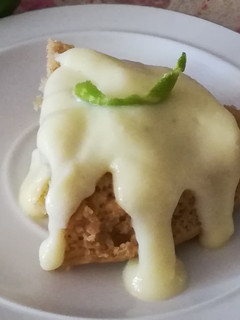 Una foto de Crema Pastelera de limón Avilia sobre Bizcocho