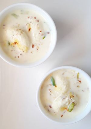 A picture of Ras Malai.