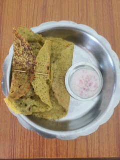 ☘️☘️முடக்கத்தான் அடை☘️☘️ (Mudakkathaan adai recipe in tamil) செய்முறை முக்கிய புகைப்படம்