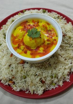 कढ़ी पकोड़े (Kadhi pakode recipe in Hindi) रेसिपी मुख्य फोटो