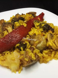 Una foto de Arroz de verduras a la leña