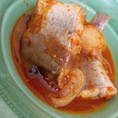 A picture of Hot n spicy fish soup.