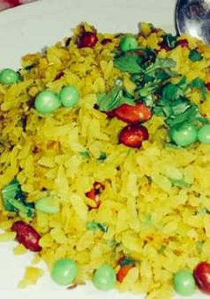 पीला पोहा(Peela poha recipe in Hindi) रेसिपी मुख्य फोटो