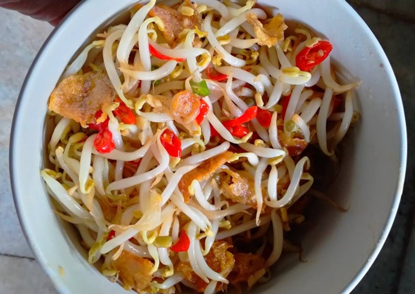 Tumis tauge ikan asin