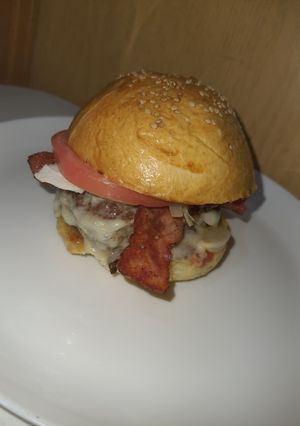 Una foto de Hamburguesa de costilla de res