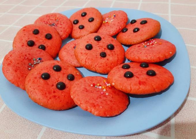 Red cookies