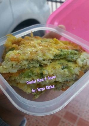 Foto resep Omelete Nasi n sayur (Mpasi 13 bulan, praktis menu 4 bintang)