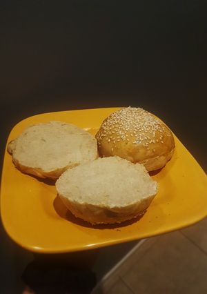 Una foto de Pan para hamburguesas 🍔💖En panificadora