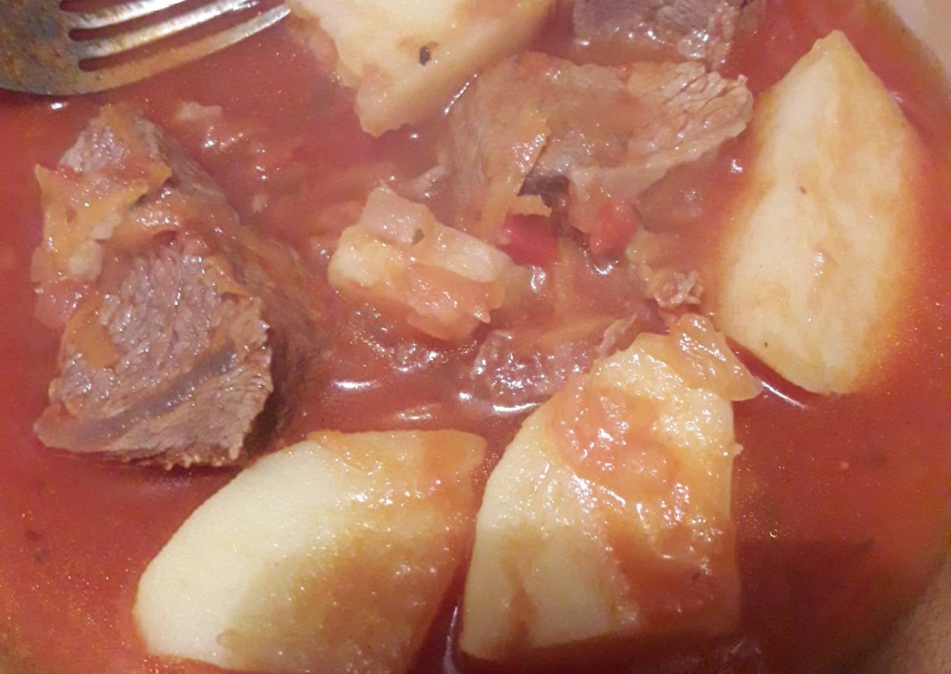 Estofado de carne y papas fácil y rico