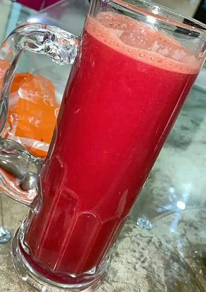 A picture of Pomogranate juice.