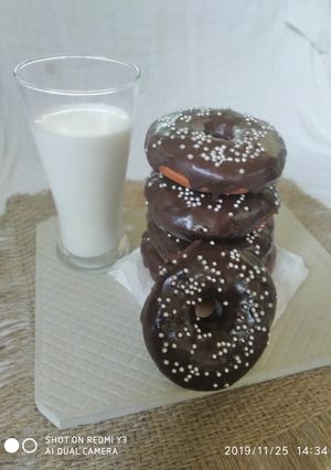 A picture of Donuts.