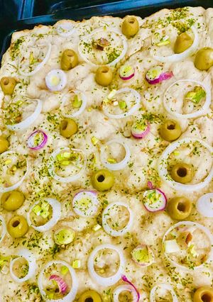 Una foto de FOCACCIA= PAN PIZZA 🍕 🍞🍕🍞