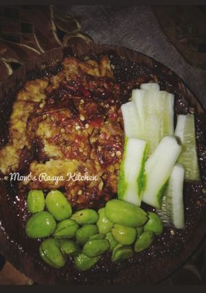 Foto resep Tempe Penyet Sambal Lalapan Kecap