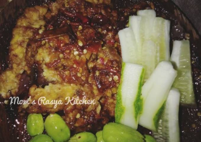 Tempe Penyet Sambal Lalapan Kecap