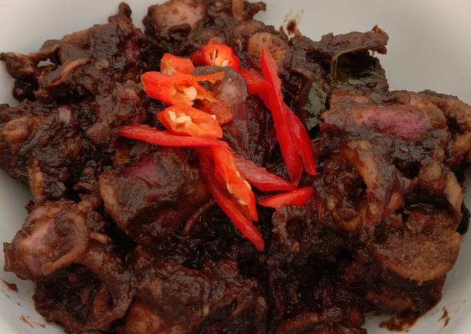 Cumi bumbu hitam