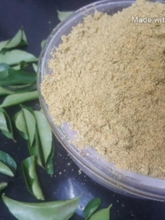 கருவேப்பிலை இட்லி பொடி செய்முறை முக்கிய புகைப்படம்