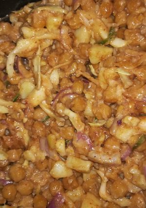 A picture of Juicy Chana Chaat.