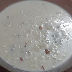A picture of Paal payasam or Rice Kheer.