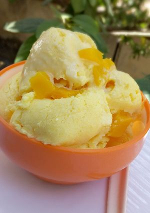 A picture of Mango Ice Cream.