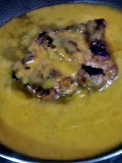 Una foto de Lomo de Cerdo🥩con Chutney de Mango🥭
