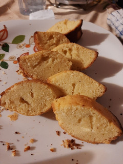 Una foto de Budín de limón