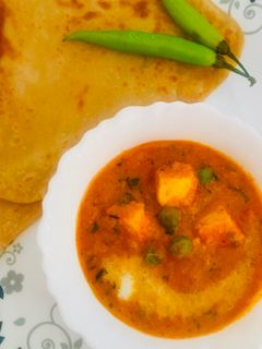 મટર પનીર(matar paneer recipe in Gujarati) રેસીપી મુખ્ય ફોટો