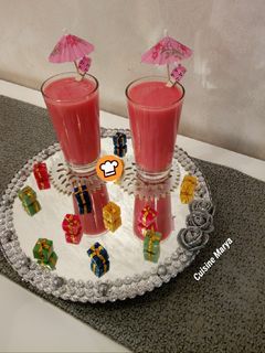 صورة لوصفة سموثي البطيخ الأحمر🍉 والموز🍌