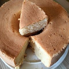 Simple vanila cake A picture of Simple vanila cake.