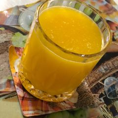 A picture of Mango juice.