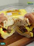 Sanduíche Vegano de Almondegas e Provolone Cremoso NatuCheese