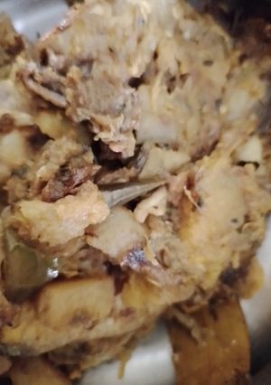 কাতলা মাছের মাথার চচ্চড়ি (katla macher mathar chorchori recipe in Bengali) রেসিপির প্রধান ছবি