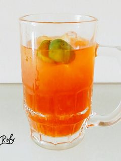صورة لوصفة شاي مثلج منزلي Ice lemon tea 😋🍹
